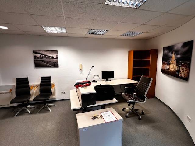 Gewerbeobjekt Radebeul Zitzschewig - 4 Zimmer, 97 m&sup2;, 636&euro; | Angebot:25671761