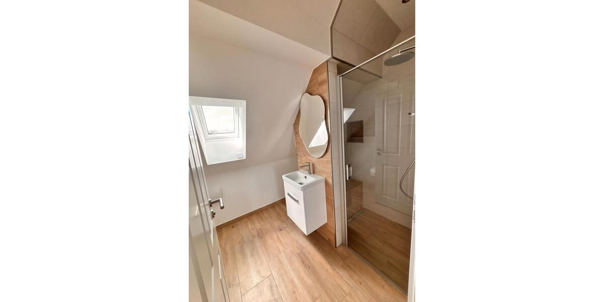 Dachgeschoßwohnung Celle Neustadt/Heese - 2 Zimmer, 38 m&sup2;, 650&euro; | Angebot:26048299