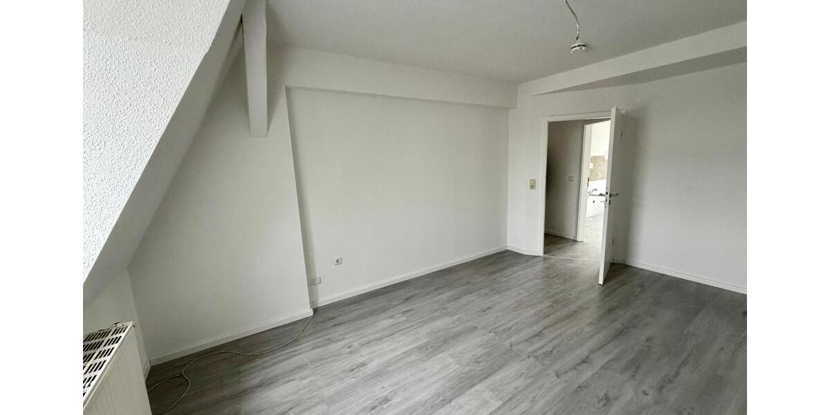 Etagenwohnung Magdeburg Nordwest - 2 Zimmer, 63 m&sup2;, 473&euro; | Angebot:25419382