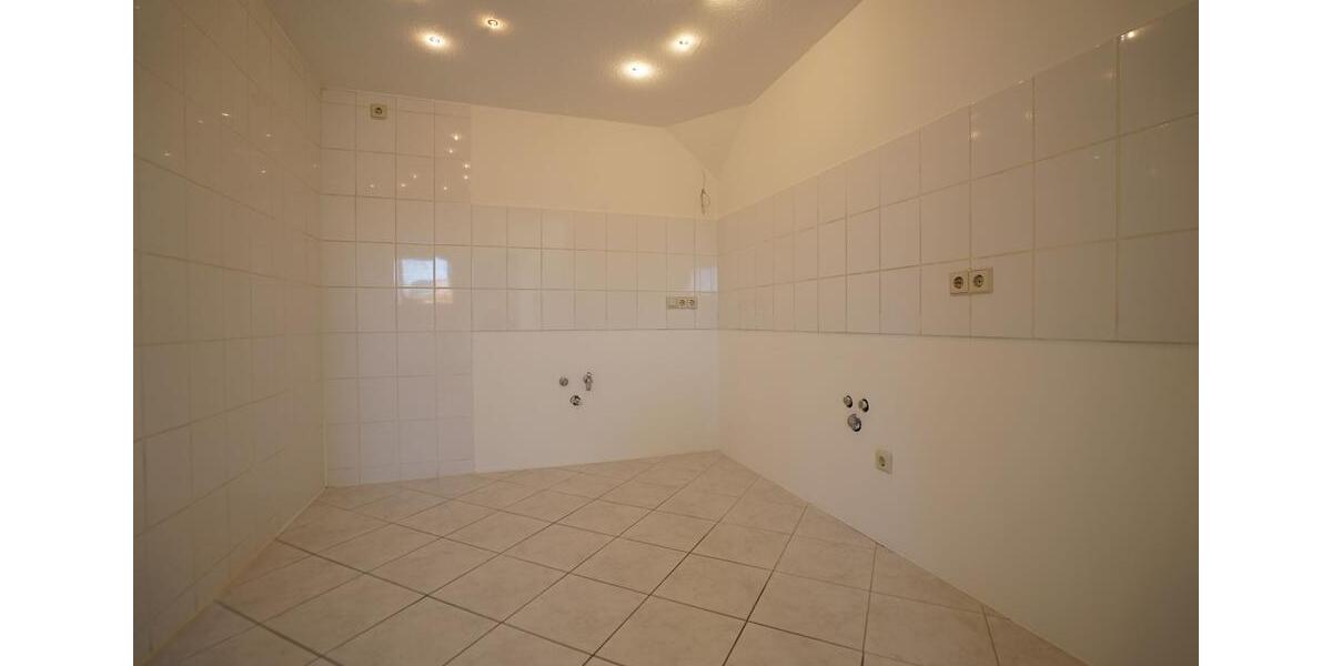 Dachgeschoßwohnung Dresden Cotta - 3 Zimmer, 80 m&sup2;, 1.099&euro; | Angebot:26382767