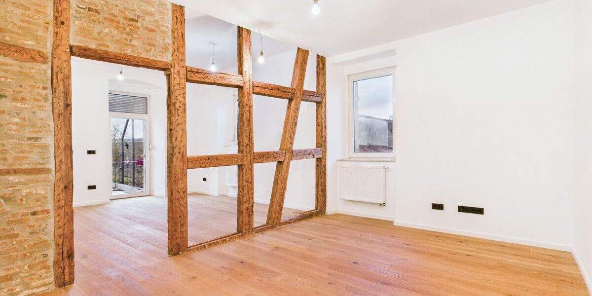 Einfamilienhaus Veitshöchheim - 7 Zimmer, 178 m&sup2;, 2.250&euro; | Angebot:24423420