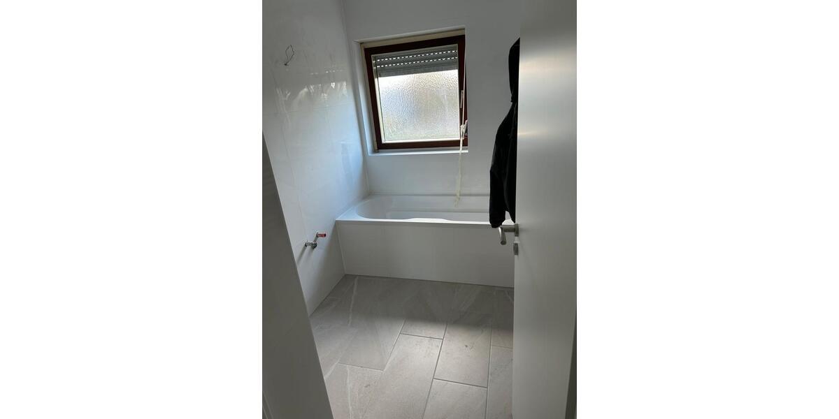 Etagenwohnung Karlsruhe Mühlburg - 3 Zimmer, 80 m&sup2;, 1.200&euro; | Angebot:25945547