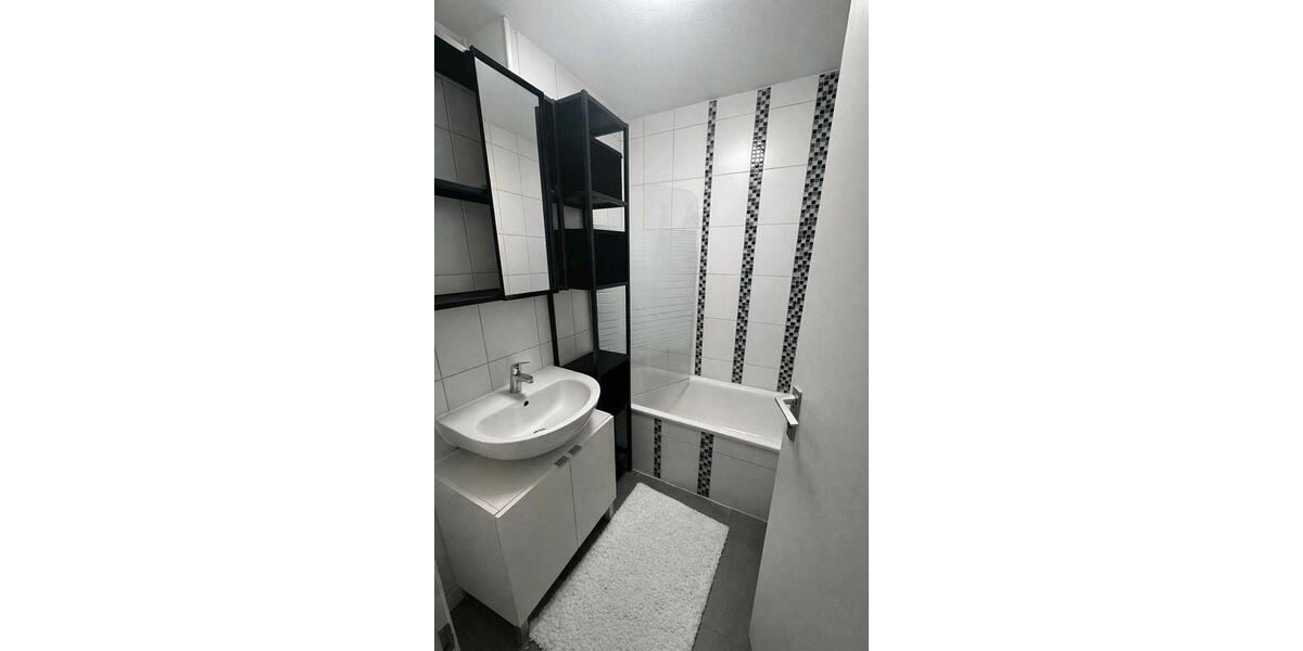 Hochparterre Augsburg Lechhausen - 3 Zimmer, 70 m&sup2;, 1.280&euro; | Angebot:25832041