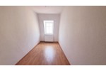 WG geeignet-3-Raum-Wohnung mit Einbauküche in zentraler Lage von Mittweida - Dachgeschoßwohnung Mittweida Rößgen | Angebot:27279778