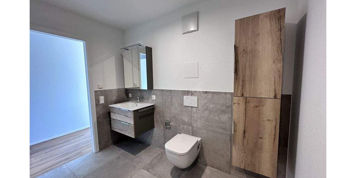 Etagenwohnung Friedrichshafen Fischbach - 4 Zimmer, 94 m&sup2;, 1.580&euro; | Angebot:24669670