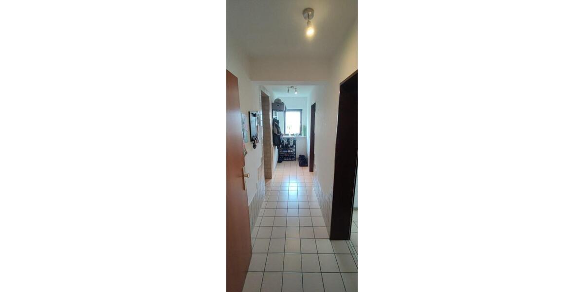 Vermiete 3,5 Zimmer ETW mit Terrasse, Garten und Stellplätzen 3.5 zimmer