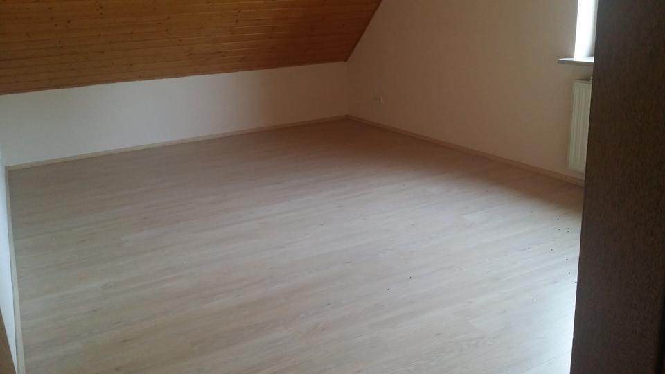 Dachgeschoßwohnung Weismain - 5 Zimmer, 110 m&sup2;, 900&euro; | Angebot:26048585