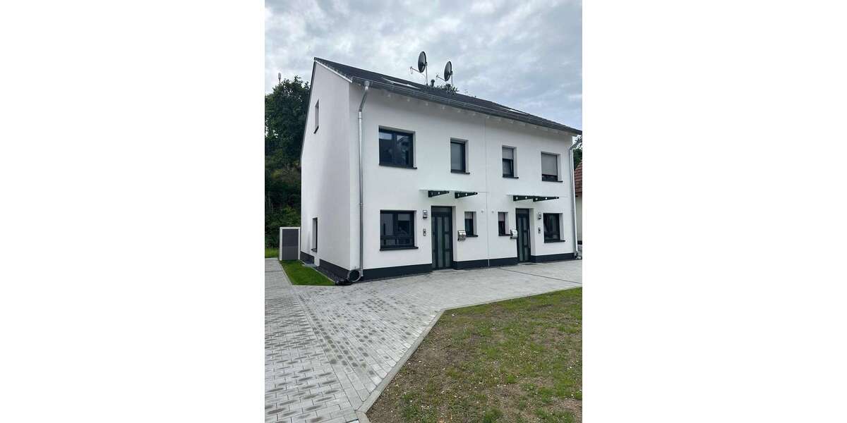 Einfamilienhaus Müllheim - 5 Zimmer, 135 m&sup2;, 1.995&euro; | Angebot:27032019