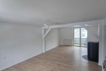 Wohnung Alheim - 4 Zimmer, 95 m&sup2;, 900&euro; | Angebot:24868911