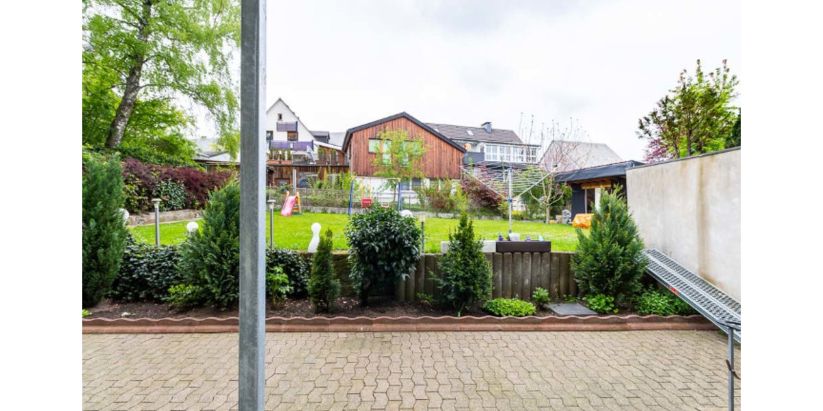 Hochparterre Brilon - 3 Zimmer, 92 m&sup2;, 720&euro; | Angebot:25764215