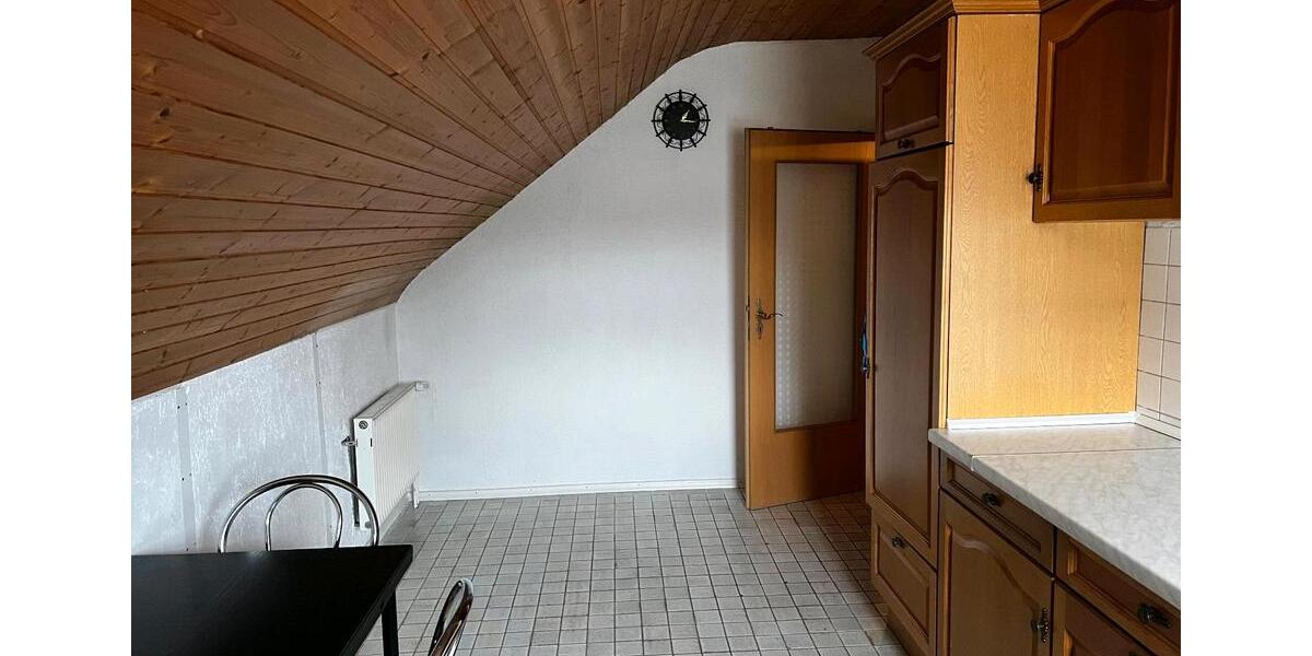 Dachgeschoßwohnung Bächingen an der Brenz - 2 Zimmer, 80 m&sup2;, 1.000&euro; | Angebot:24838625