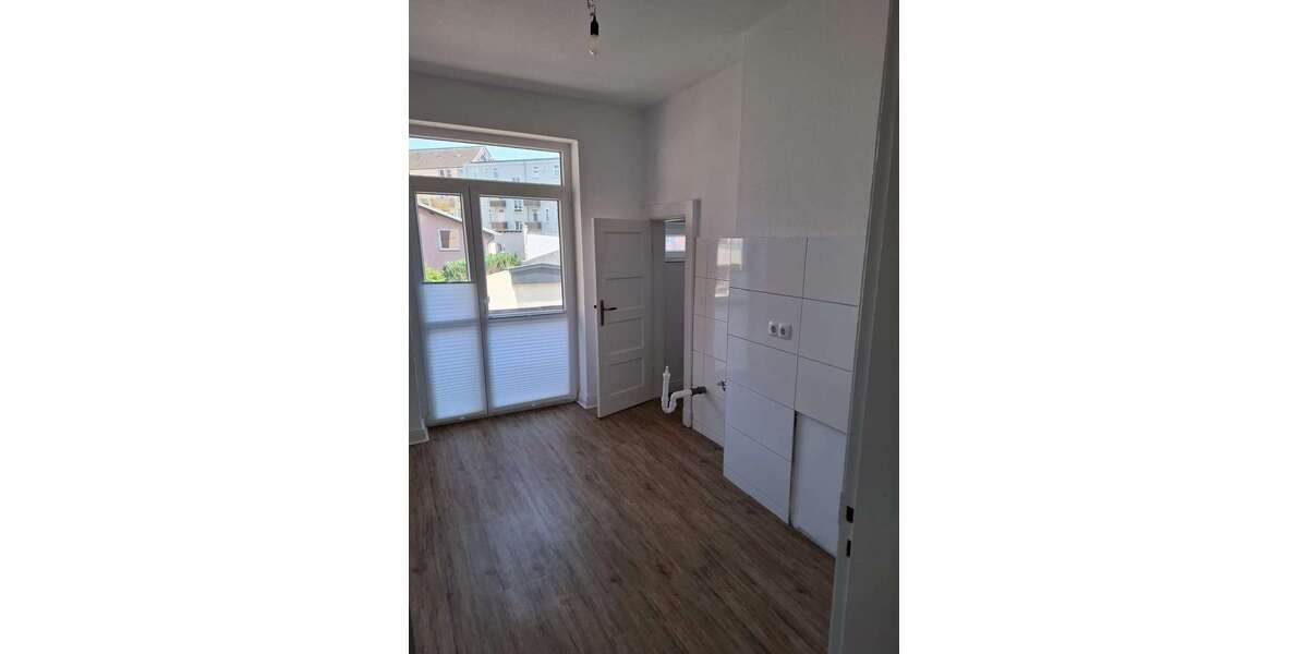 Etagenwohnung Cuxhaven - 3 Zimmer, 65 m&sup2;, 585&euro; | Angebot:27278612