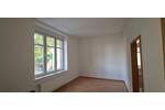 Ruhig gelegene 3-Zimmer-Wohnung mit Wintergarten auf großem Grundstück am Friedensberg