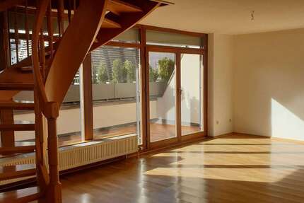 Wohnung zum Mieten in Ingolstadt 1.800 € 150 m² 4 zimmer
