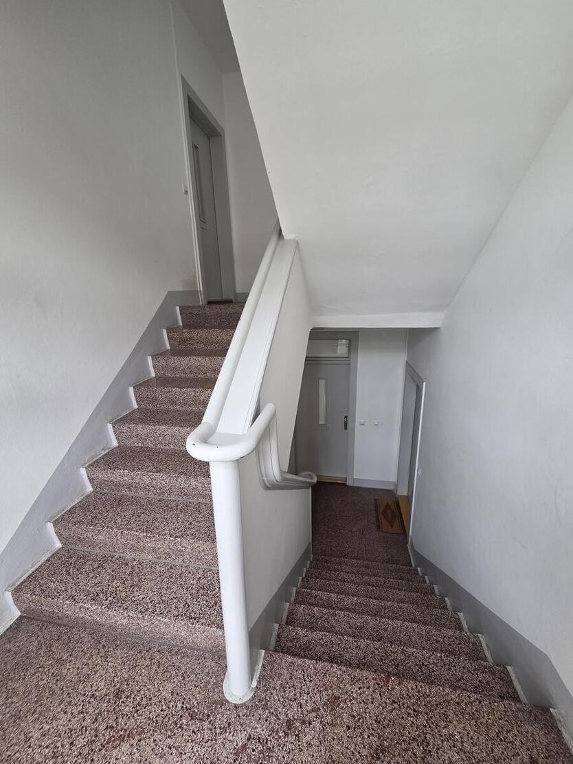 Gemütliche 2-Zimmer-Dachgeschosswohnung mit Einbauküche in Chemnitz-Hilbersdorf! 1 zimmer