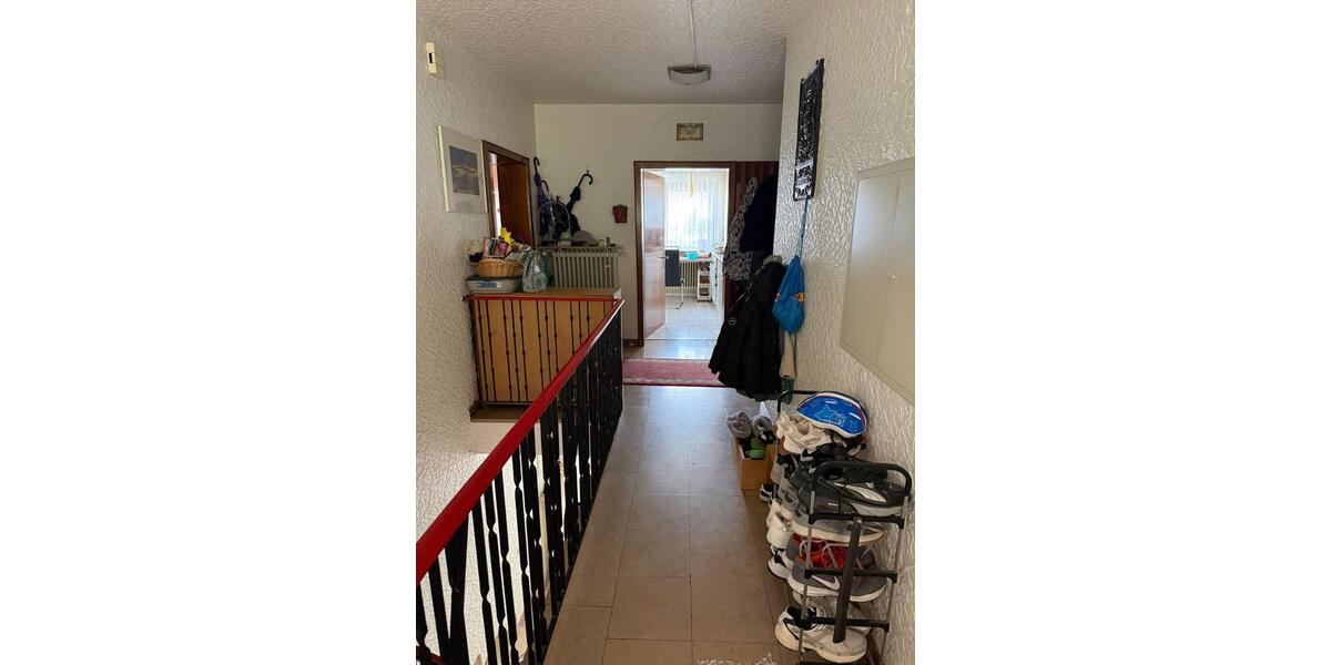 Einfamilienhaus Neunkirchen - 4 Zimmer, 140 m&sup2;, 1.100&euro; | Angebot:25886368