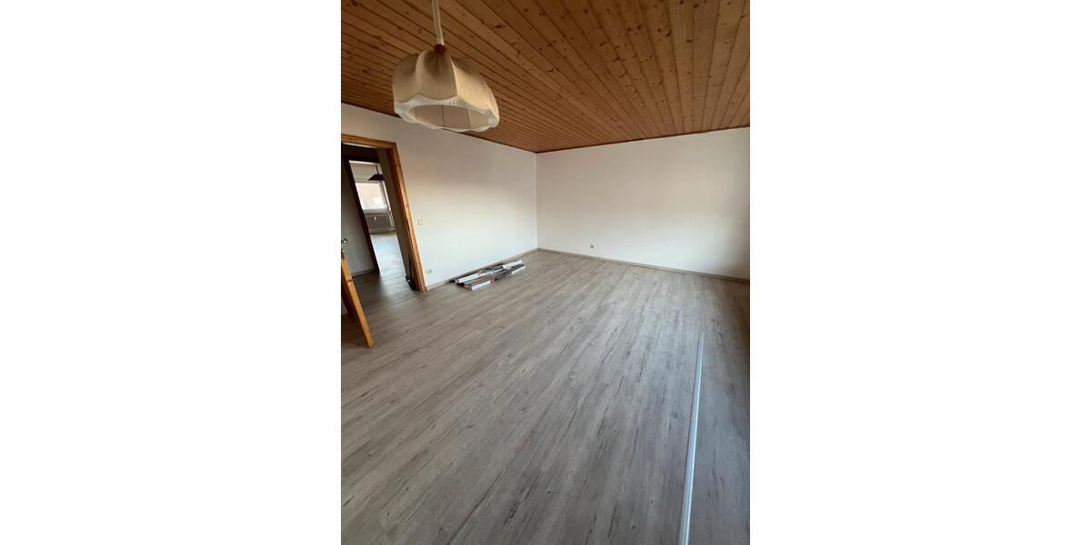 Etagenwohnung Pforzheim Nordstadt - 2 Zimmer, 59 m&sup2;, 650&euro; | Angebot:26040726