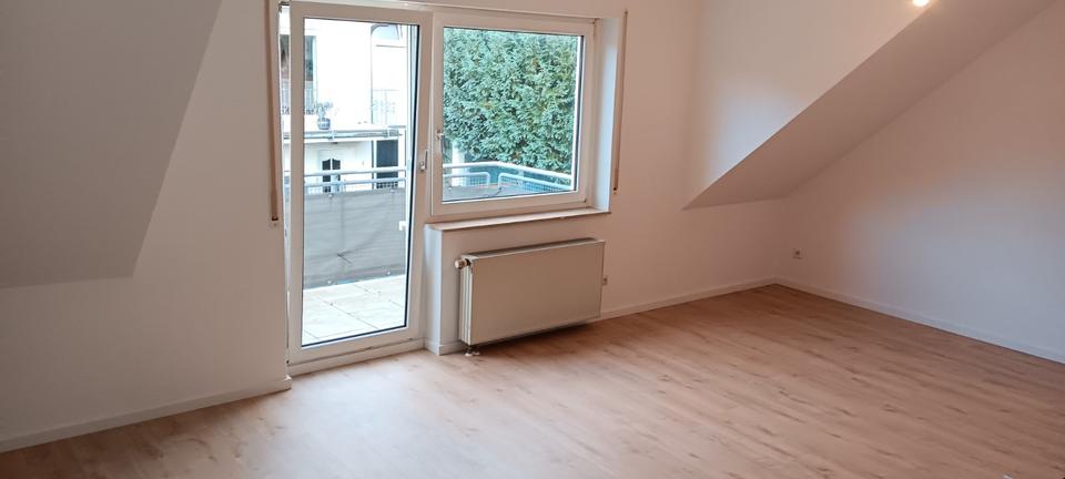 Etagenwohnung Sundern (Sauerland) - 1 Zimmer, 31 m&sup2;, 280&euro; | Angebot:25611910