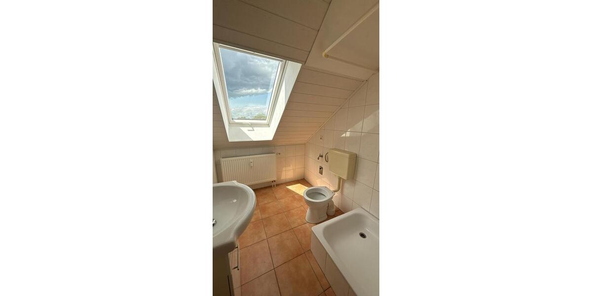 Dachgeschoßwohnung Salzwedel - 2 Zimmer, 34 m&sup2;, 289&euro; | Angebot:25483401