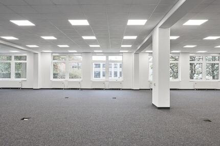Großzüge Büroabteilung - renoviert und sofort verfügbar *DIREKT VOM EIGENTÜMER* zimmer