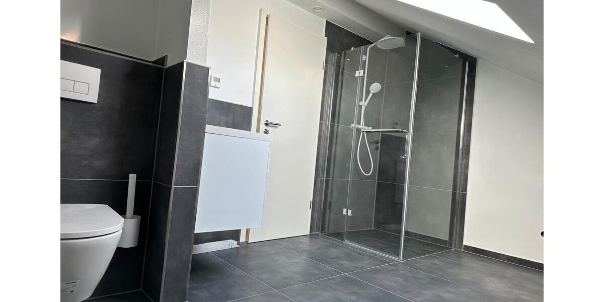 Dachgeschoßwohnung Söhrewald - 3 Zimmer, 86 m&sup2;, 1.000&euro; | Angebot:26125451