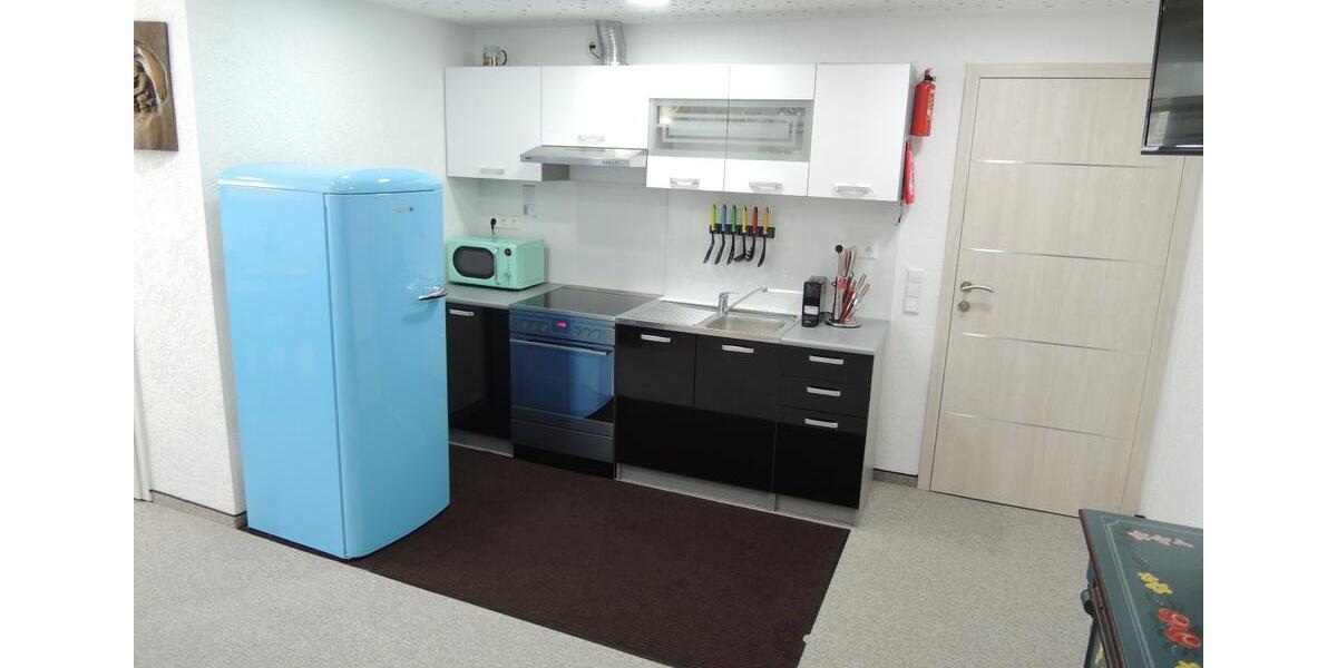 Wohnen auf Zeit Kirchheim unter Teck - 1 Zimmer, 33 m&sup2;, 900&euro; | Angebot:9537347