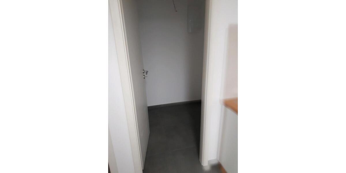 Erdgeschoßwohnung Rottenburg am Neckar - 2.5 Zimmer, 67 m&sup2;, 1.020&euro; | Angebot:24981177