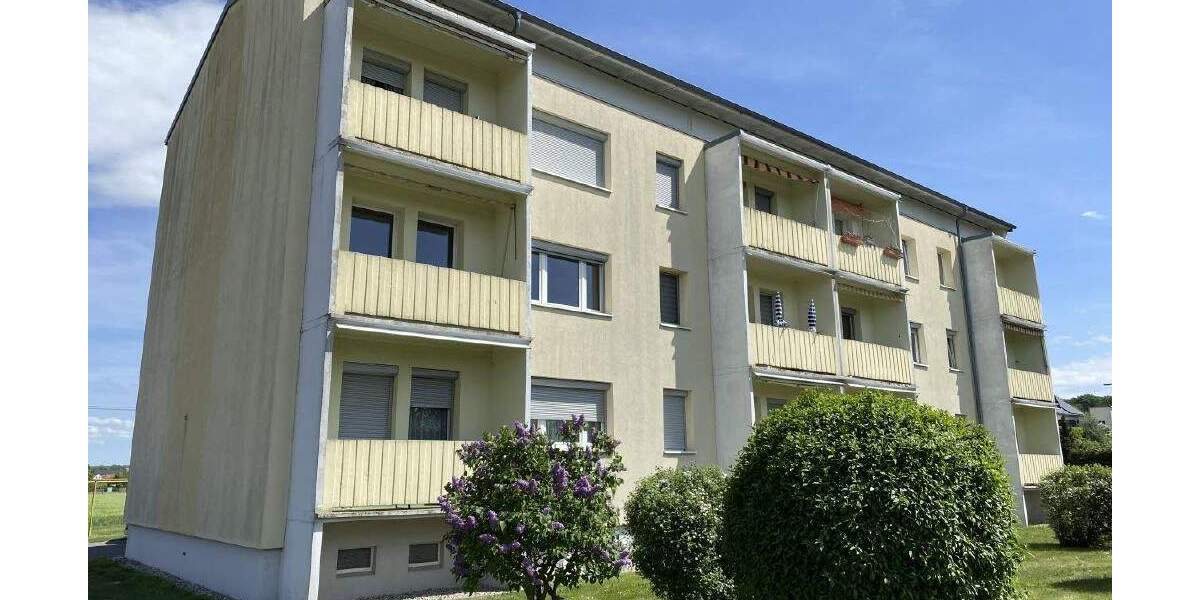 Etagenwohnung Althirschstein Althirschstein - 2 Zimmer, 47 m&sup2;, 270&euro; | Angebot:24182102