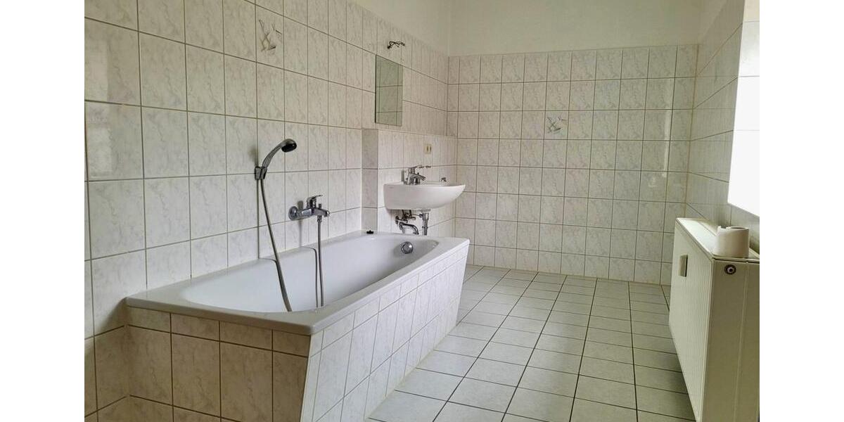 Etagenwohnung Döbeln - 2 Zimmer, 56 m&sup2;, 300&euro; | Angebot:26718706