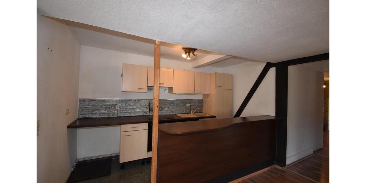 Etagenwohnung Frankenblick - 3 Zimmer, 78 m&sup2;, 510&euro; | Angebot:23116228