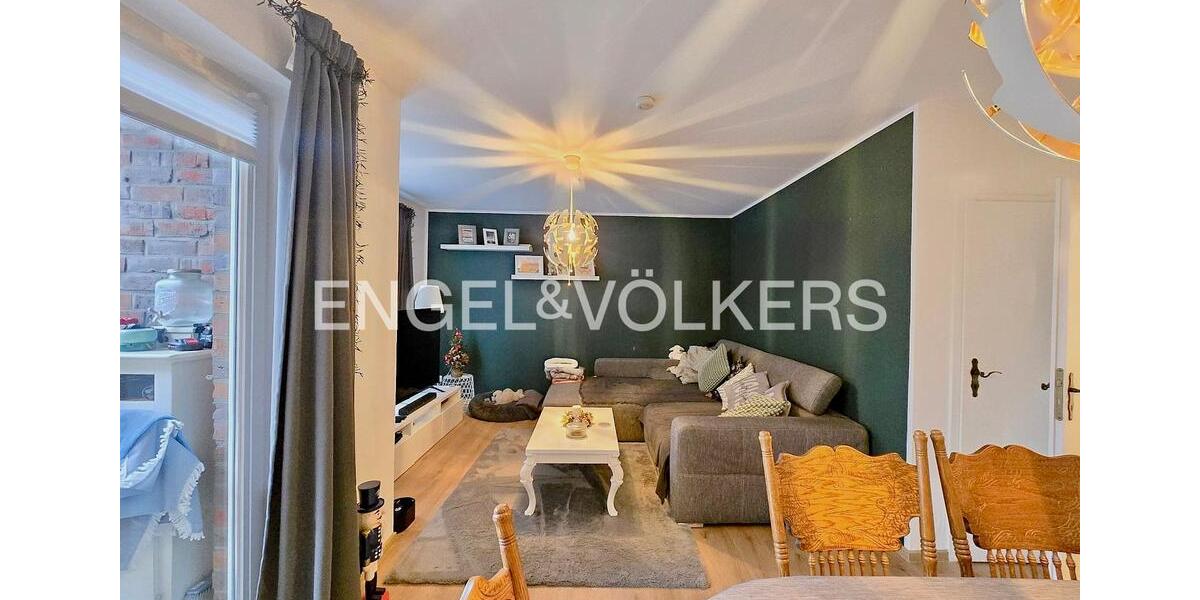 Reihenhaus Schortens - 4 Zimmer, 99 m&sup2;, 1.100&euro; | Angebot:25803747