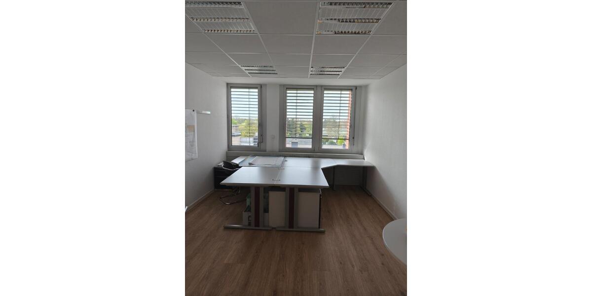 Gewerbeobjekt Düsseldorf Stadtbezirk 6 - 600&euro; | Angebot:26101365