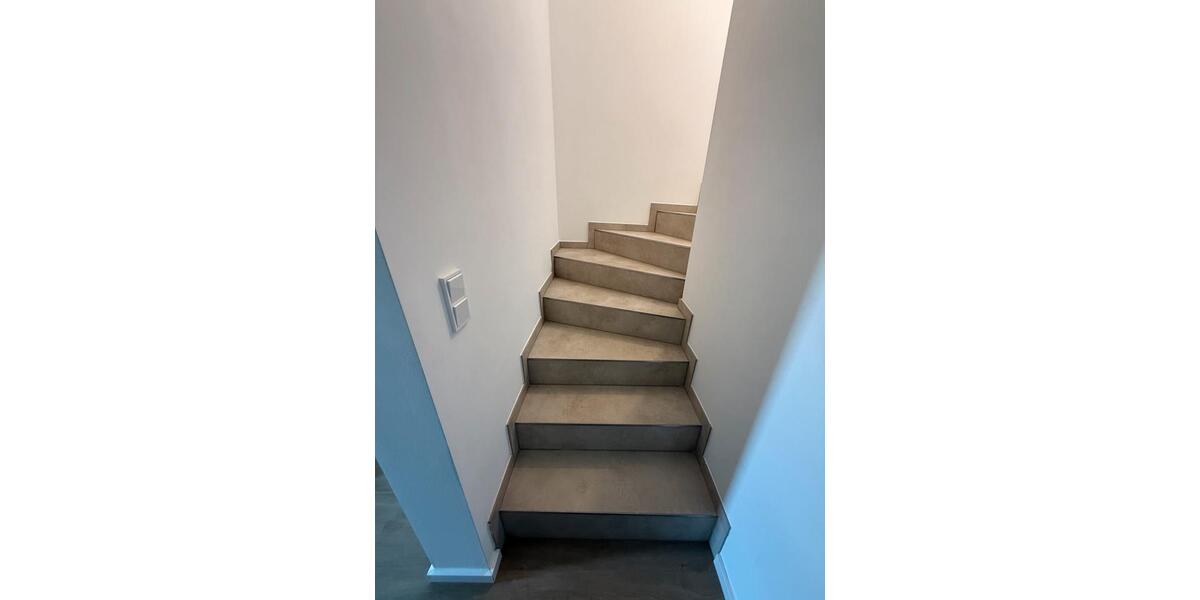 Dachgeschoßwohnung Jülich - 4 Zimmer, 100 m&sup2;, 1.350&euro; | Angebot:26300561