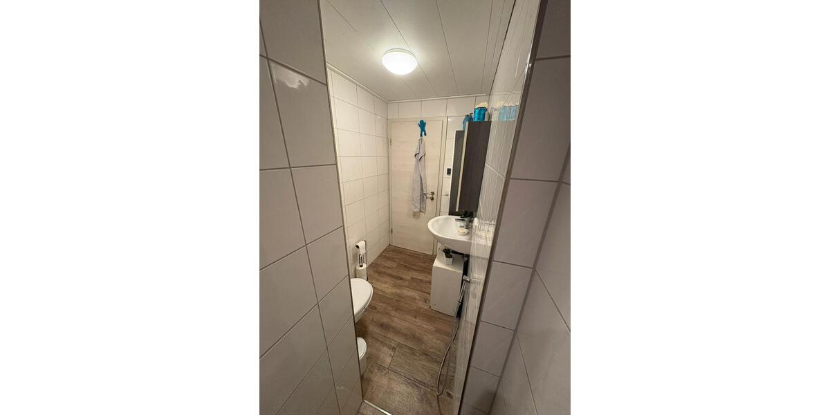 Dachgeschoßwohnung Kirchardt - 3.5 Zimmer, 64 m&sup2;, 670&euro; | Angebot:26705165