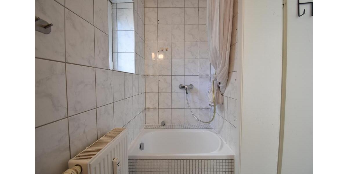 Etagenwohnung Düsseldorf Stadtbezirk 9 - 2 Zimmer, 68 m&sup2;, 940&euro; | Angebot:26005628