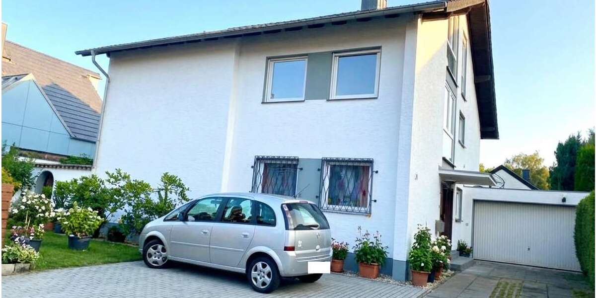 Etagenwohnung Bonn Gielgen - 2 Zimmer, 62 m&sup2;, 770&euro; | Angebot:26075659
