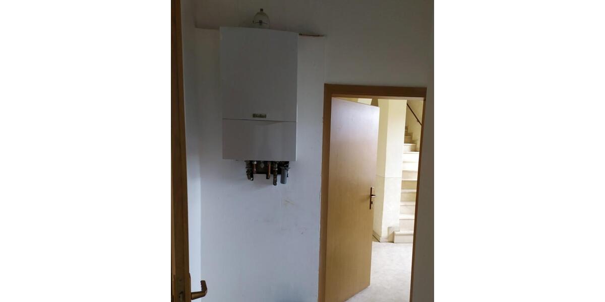 Etagenwohnung Roßwein - 3 Zimmer, 60 m&sup2;, 270&euro; | Angebot:26011097