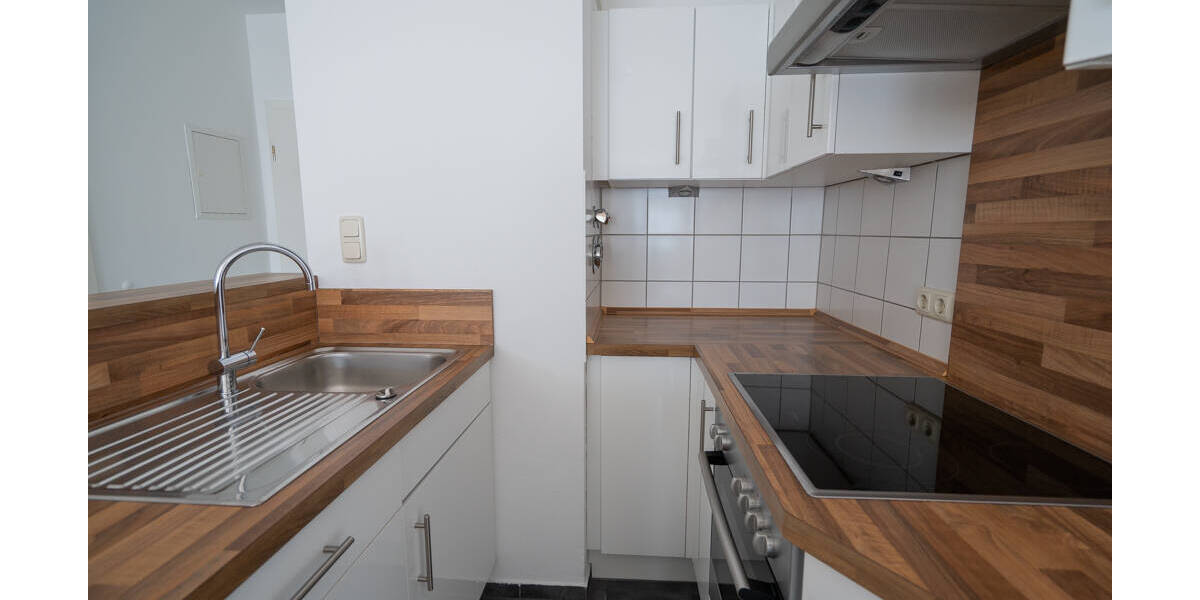 Etagenwohnung Unterhaching - 2 Zimmer, 48 m&sup2;, 960&euro; | Angebot:26642856