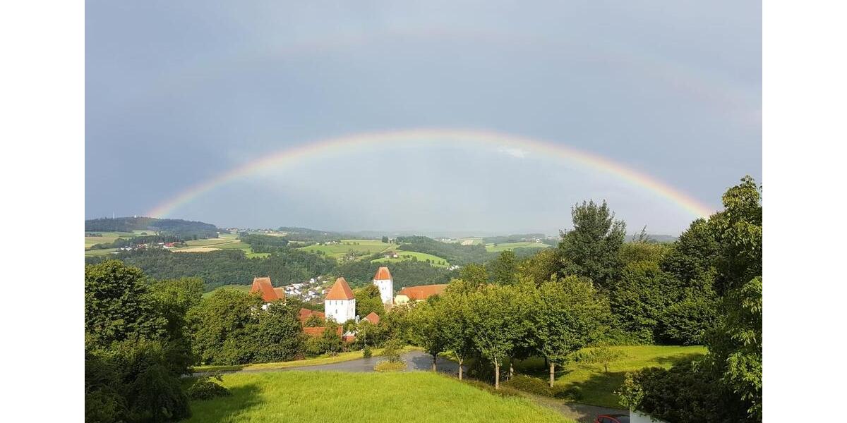 Dachgeschoßwohnung Neuburg am Inn - 2 Zimmer, 62 m&sup2;, 580&euro; | Angebot:25960639