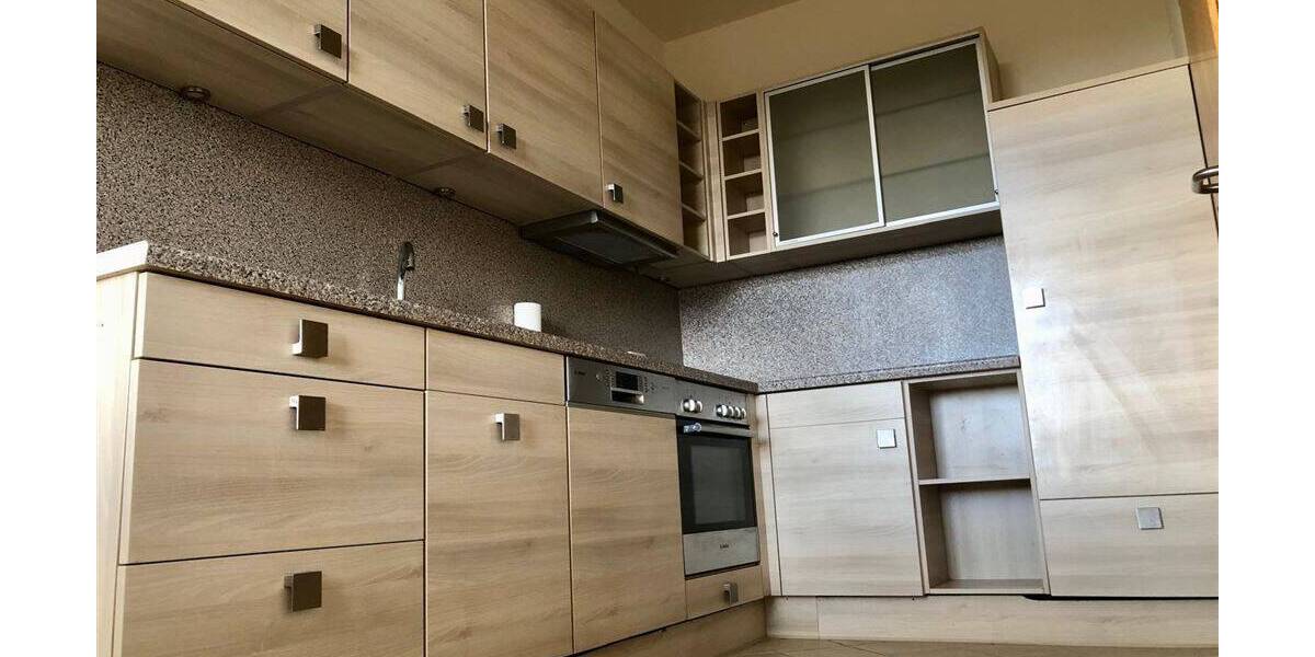 Etagenwohnung Altenburg Altenburg - 2 Zimmer, 55 m&sup2;, 325&euro; | Angebot:26139081