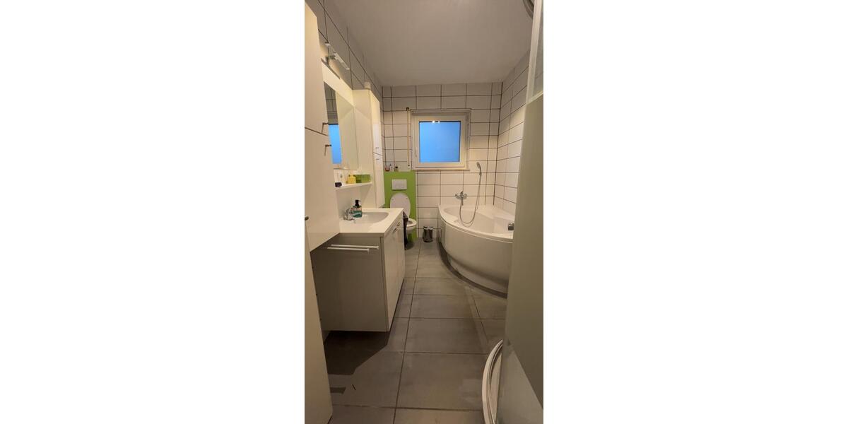 Erdgeschoßwohnung Ansbach - 4 Zimmer, 14 m&sup2;, 245&euro; | Angebot:24561697