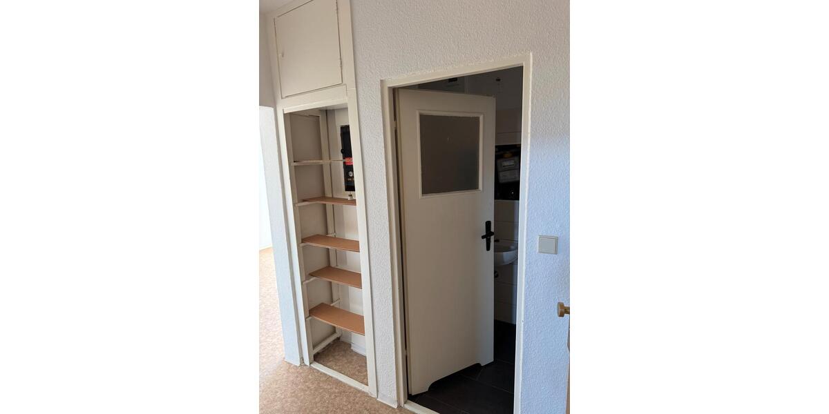 Etagenwohnung Kitzscher - 1 Zimmer, 24 m&sup2;, 299&euro; | Angebot:23633332