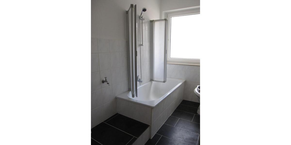 Schöne zentral gelegene Wohnung - 3 ZKB Balkon 3 zimmer