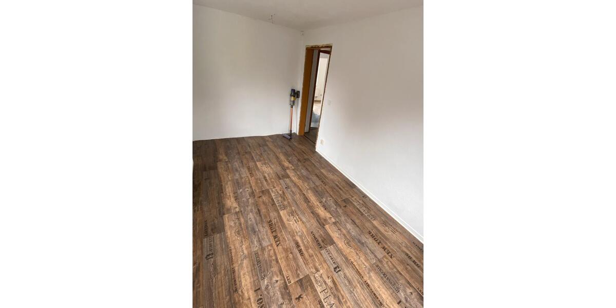 Dachgeschoßwohnung Nossen - 2 Zimmer, 52 m&sup2;, 280&euro; | Angebot:25975235