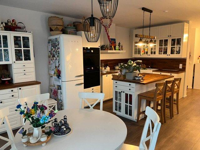 Hochparterre Marburg Marbach - 4 Zimmer, 109 m&sup2;, 1.300&euro; | Angebot:26639020