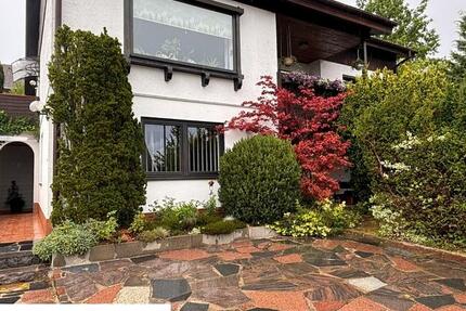 Zentrale Bürofläche in Rehau zu vermieten – Ideal für Kanzlei, Praxis oder Büro zimmer