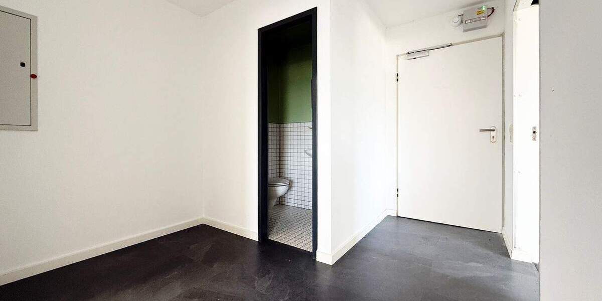Gewerbeobjekt Tuttlingen - 4 Zimmer, 101 m&sup2;, 890&euro; | Angebot:25662385