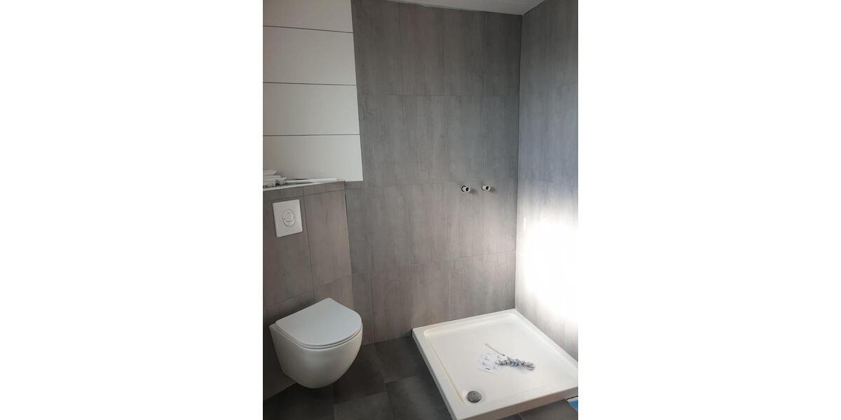 Dachgeschoßwohnung Wirges - 3 Zimmer, 90 m&sup2;, 900&euro; | Angebot:24832908