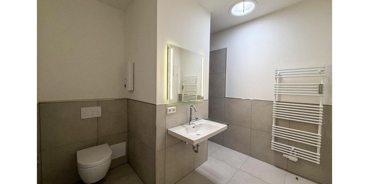 Erdgeschoßwohnung Wegberg - 5 Zimmer, 149 m&sup2;, 2.000&euro; | Angebot:26286335