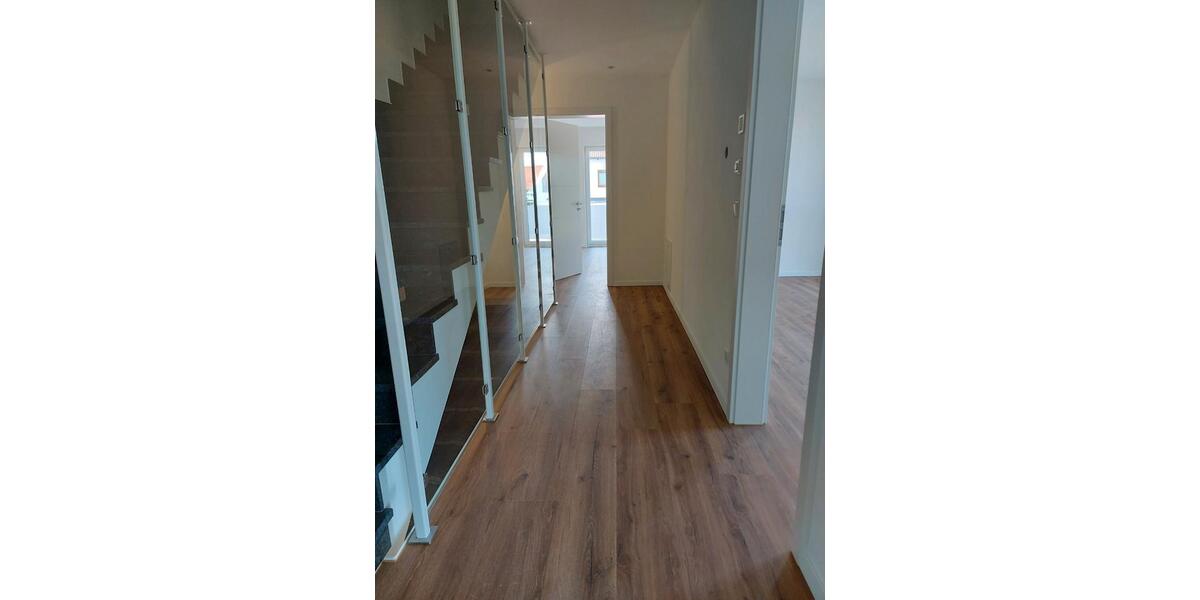 Reihenhaus Aindling - 5 Zimmer, 155 m&sup2;, 2.150&euro; | Angebot:26703966